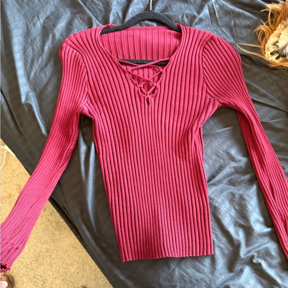 Burgundy Ribbed Knit Sweater - Picture 2 of 3